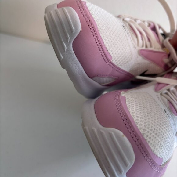 Nike Air Max Bolt CU4152-103 Womens Sneakers Size 6 White Pink Basketball Shoes - Picture 4 of 10